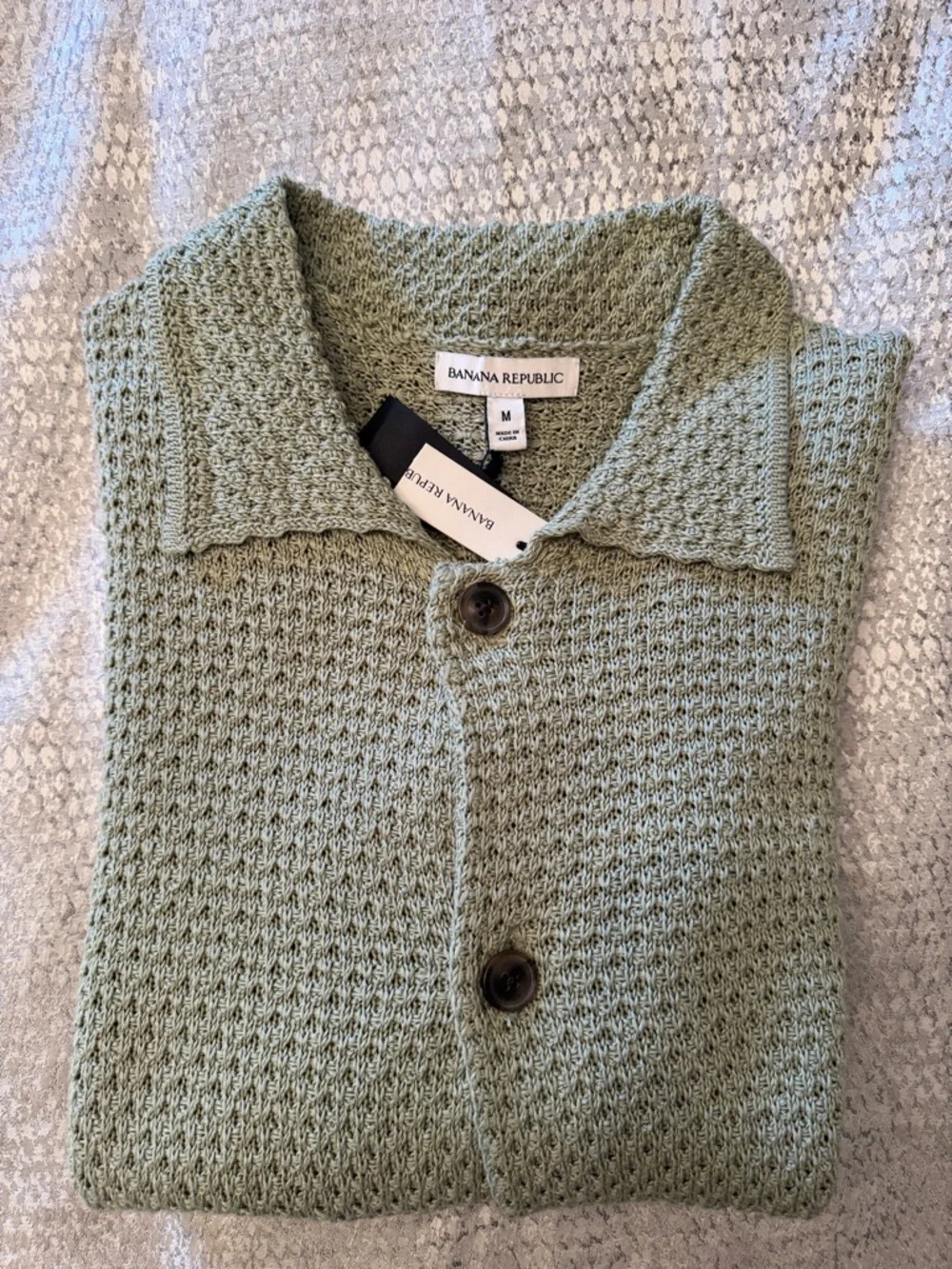 Banana Republic Green Sweet Grass Crochet Cotton Knit Shirt in medium